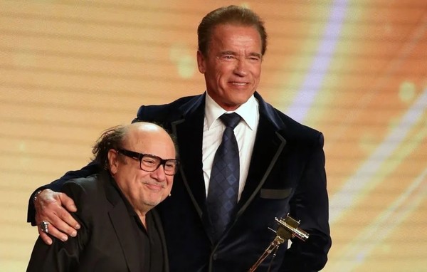 D. Devito et A. Schwarzenegger bientt  nouveau runi!