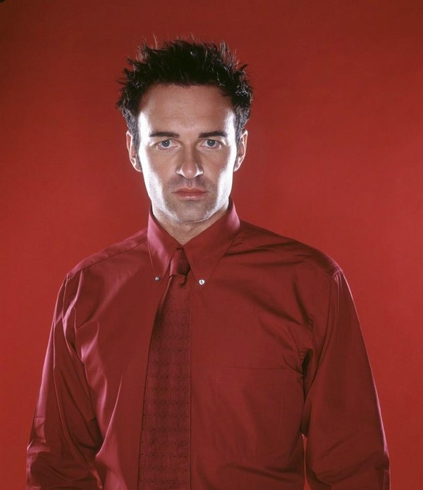 Julian McMahon