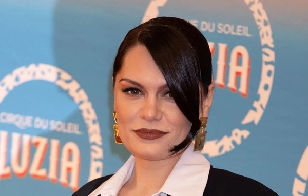 Jessie J a t diagnostique d’un cancer du sein "prcoce"